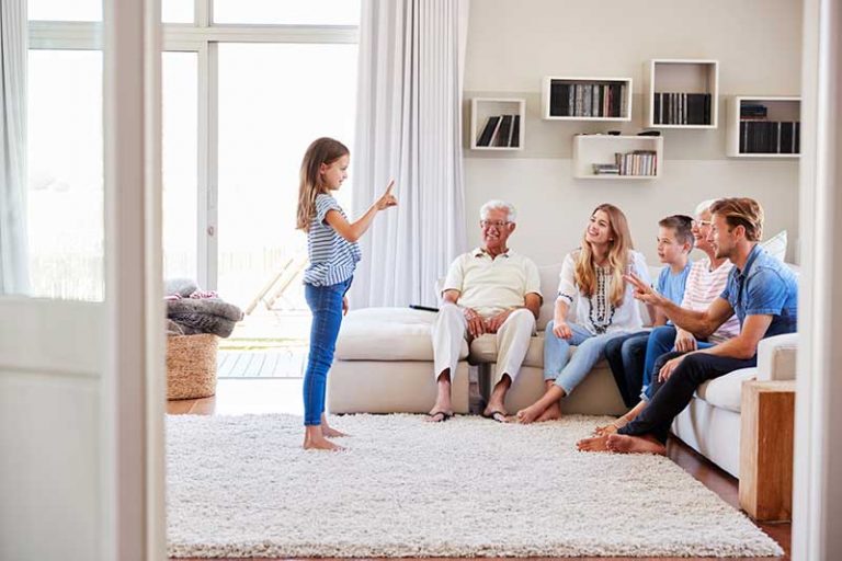 10 Games To Play With Family Without Anything - Home Cadet