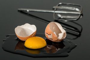 cracked-egg