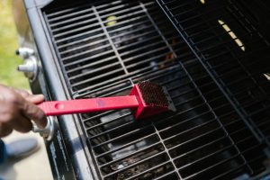Are Wire Brushes Bad for Grills? (Reasons to Avoid)