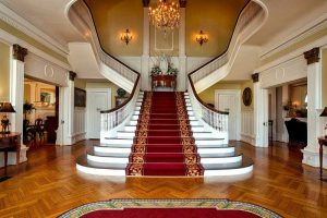 21 Rooms You Might Find in a Mansion (Pictures)