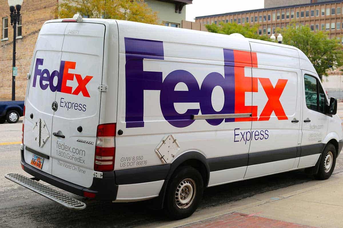FedEx Truck Van