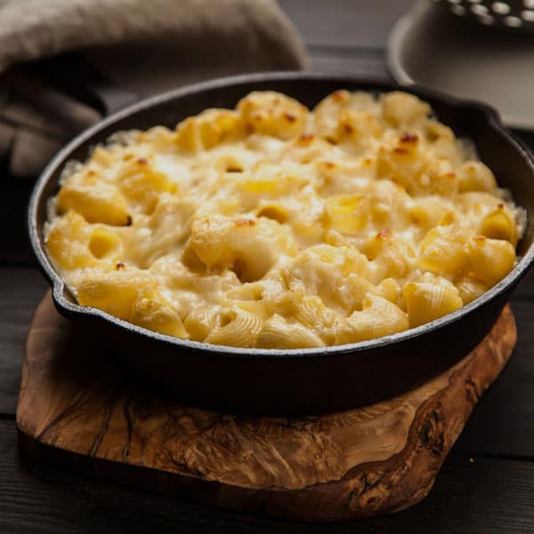 cast iron mac n cheese