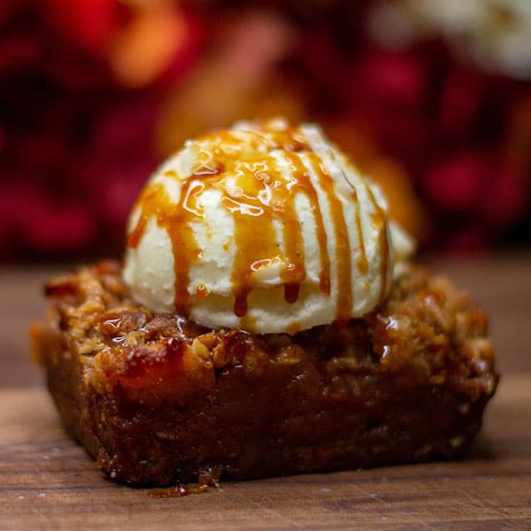 caramel apple crisp