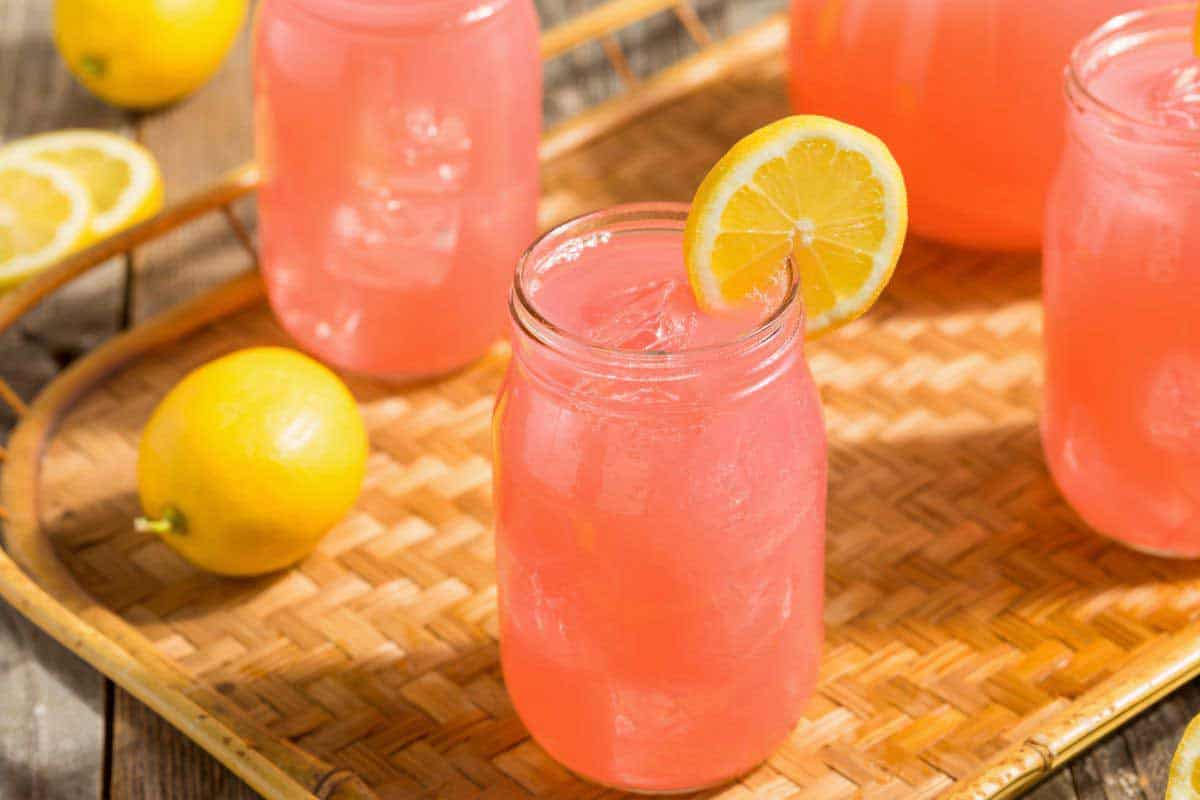 strawberry lemonade