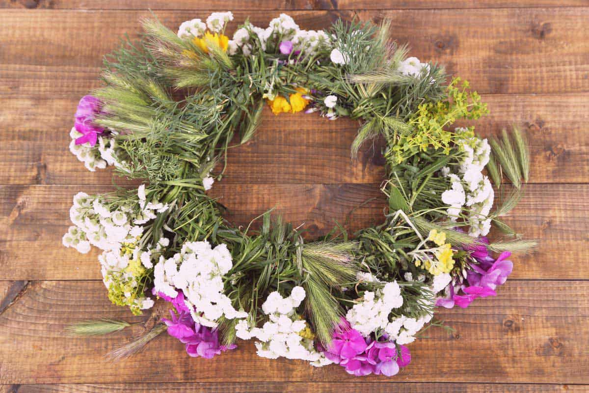 wreath wildflowers